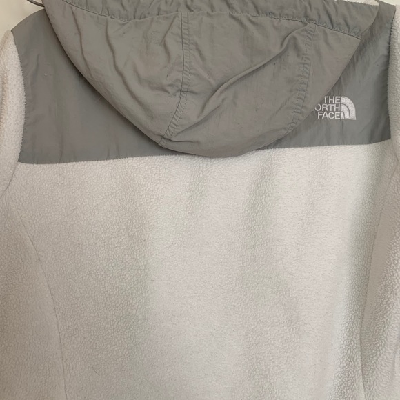 HOODED North Face Denali Jacket-  White /Gray - Picture 5 of 11